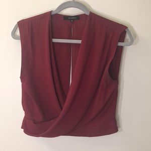 Olivaeous maroon top
